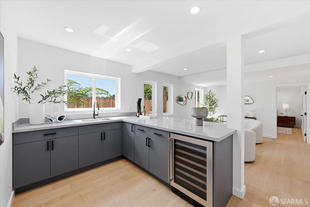 Detail Gallery Image 47 of 68 For 25 Shasta Ln, Pacifica,  CA 94044 - 4 Beds | 3 Baths