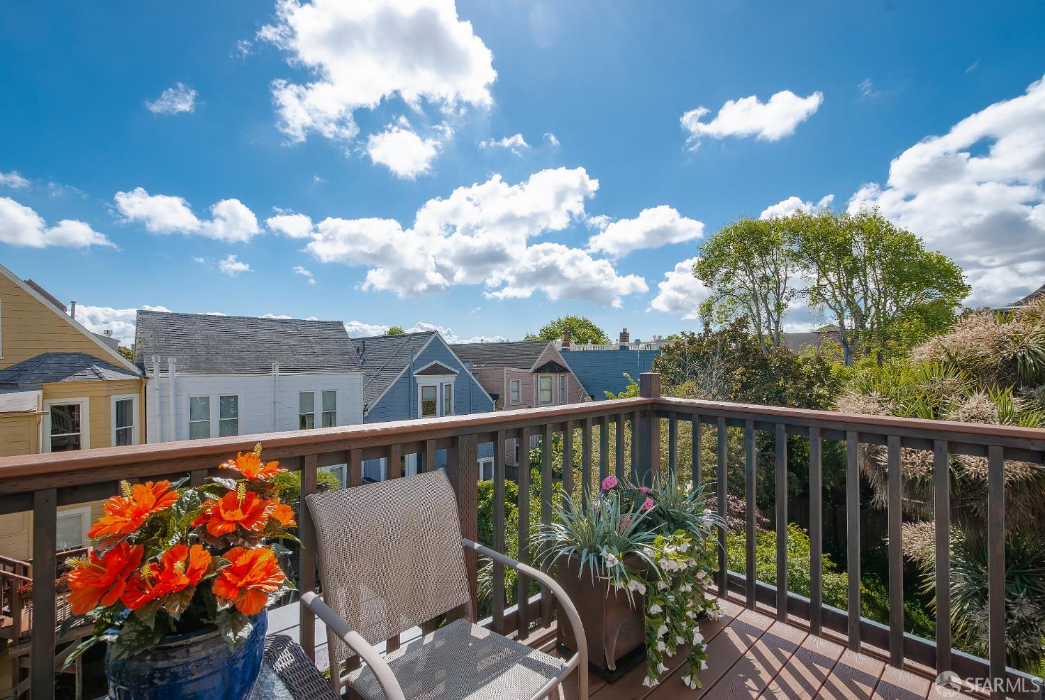 Detail Gallery Image 9 of 34 For 60 Carmelita St, San Francisco,  CA 94117 - 2 Beds | 2 Baths