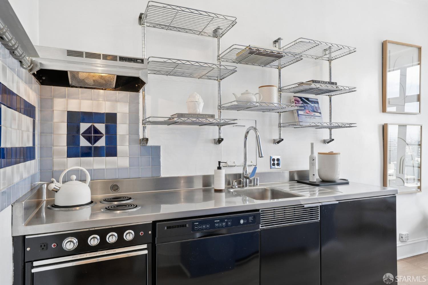 Photo #11: 426120848 Listing: Photo #11