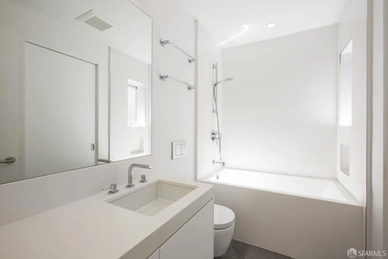 Detail Gallery Image 15 of 20 For Address Is Not Disclosed, San Francisco,  CA 94117 - 4 Beds | 3/1 Baths