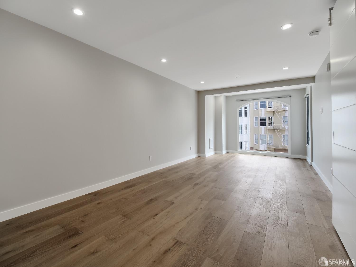 1856 Pacific Avenue # 9