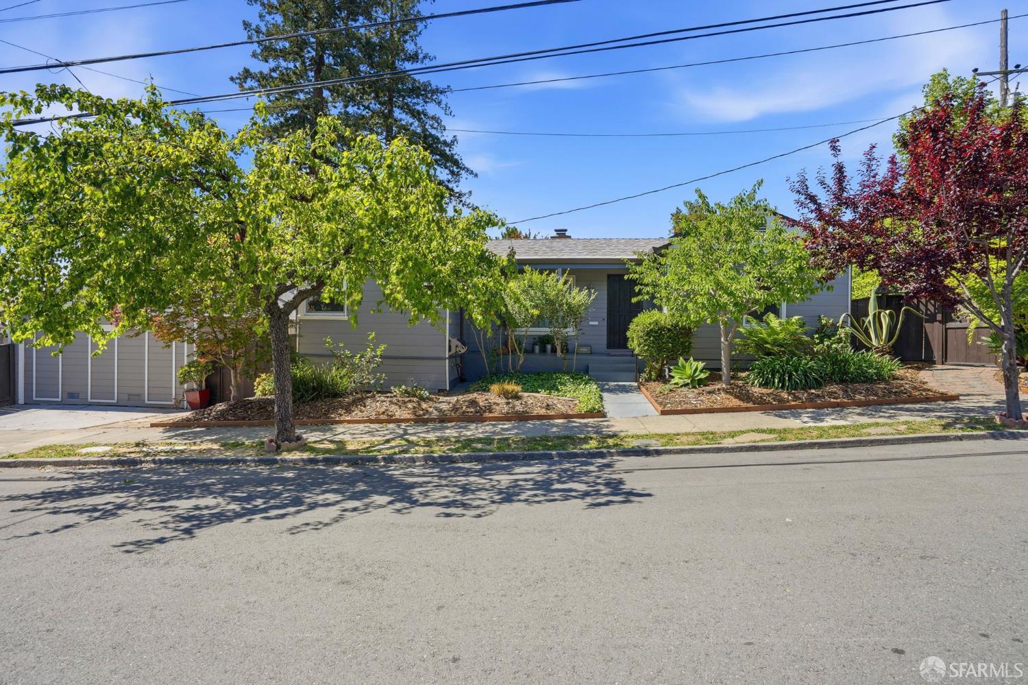 Front Image Thumbnail for SF426121667