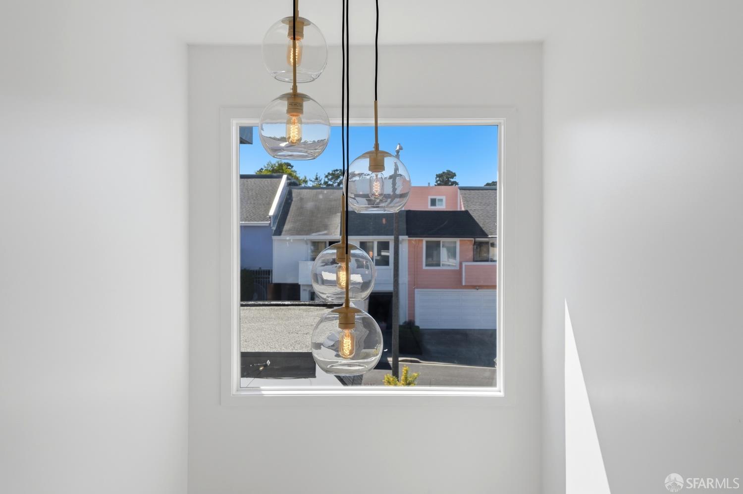 Detail Gallery Image 32 of 66 For 3730 Bettman Way, South San Francisco,  CA 94080 - 3 Beds | 2/1 Baths