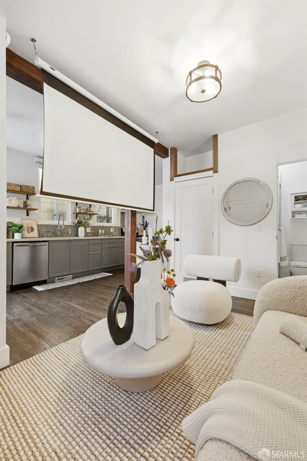 Photo #11: 426121650 Listing: Photo #11