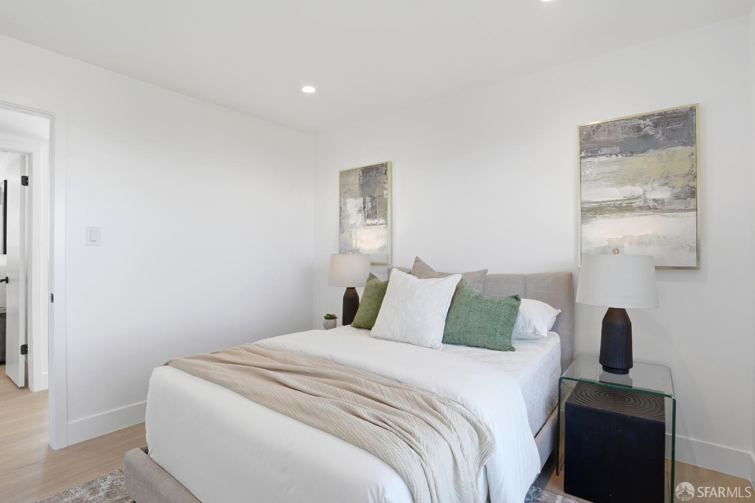 Detail Gallery Image 36 of 66 For 3730 Bettman Way, South San Francisco,  CA 94080 - 3 Beds | 2/1 Baths