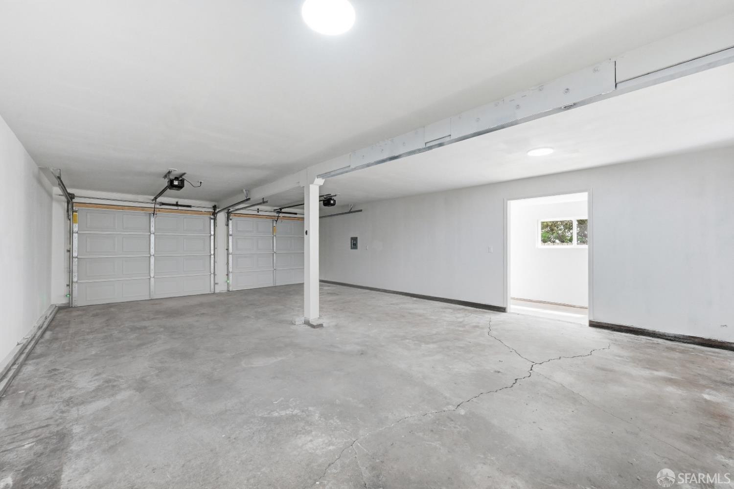 Detail Gallery Image 56 of 68 For 25 Shasta Ln, Pacifica,  CA 94044 - 4 Beds | 3 Baths