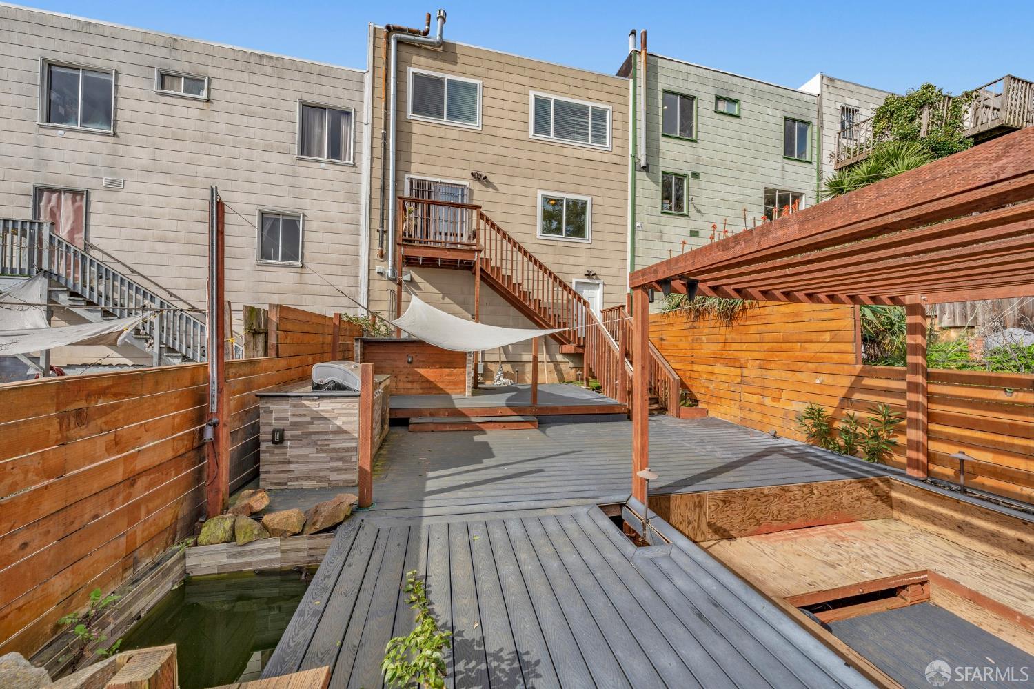 1081 Goettingen, San Francisco, CA, 94134