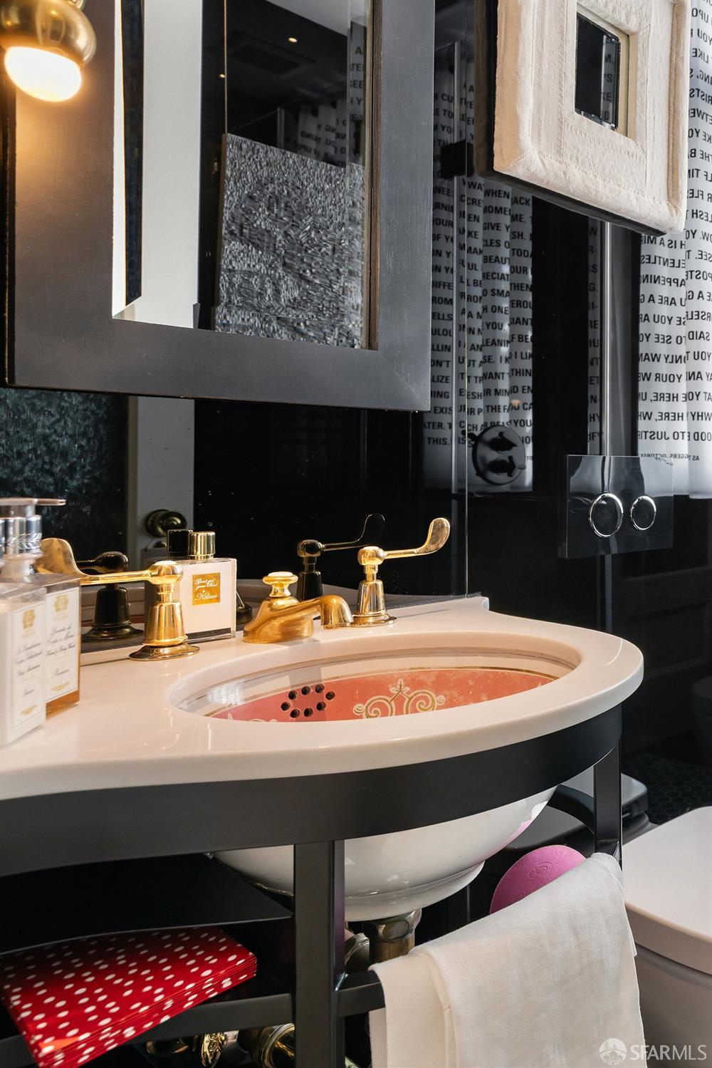 Photo #24: 426108328 Listing: Photo #24