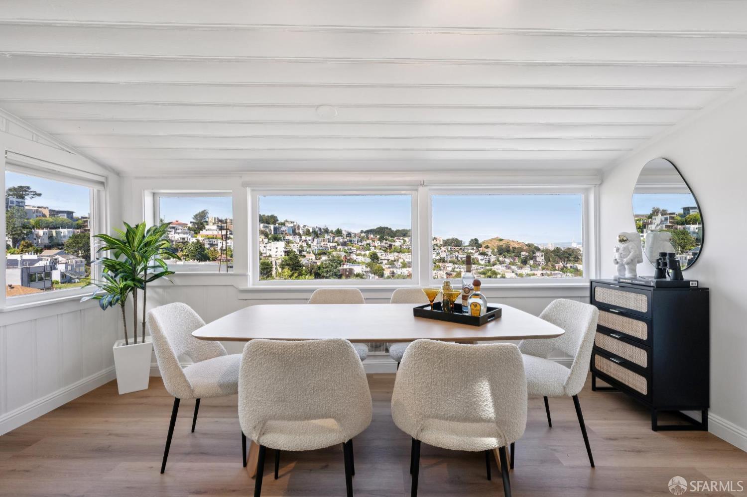 501 Corbett, San Francisco, CA, 94114