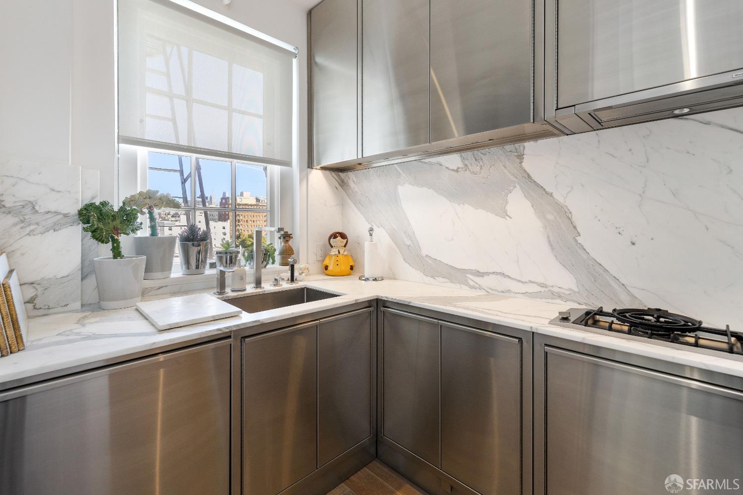 Photo #22: 426108328 Listing: Photo #22