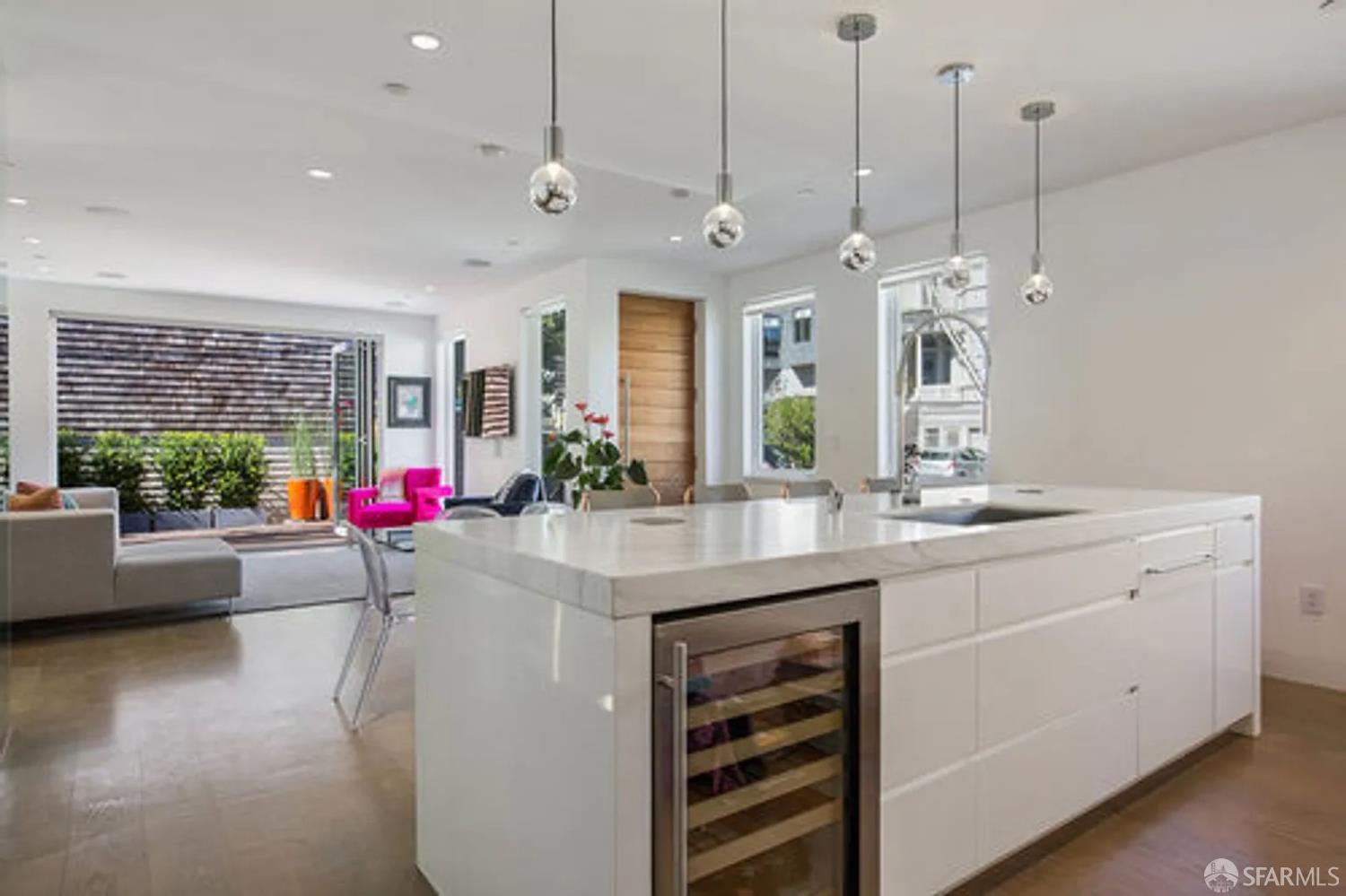 Detail Gallery Image 4 of 20 For Address Is Not Disclosed, San Francisco,  CA 94117 - 4 Beds | 3/1 Baths