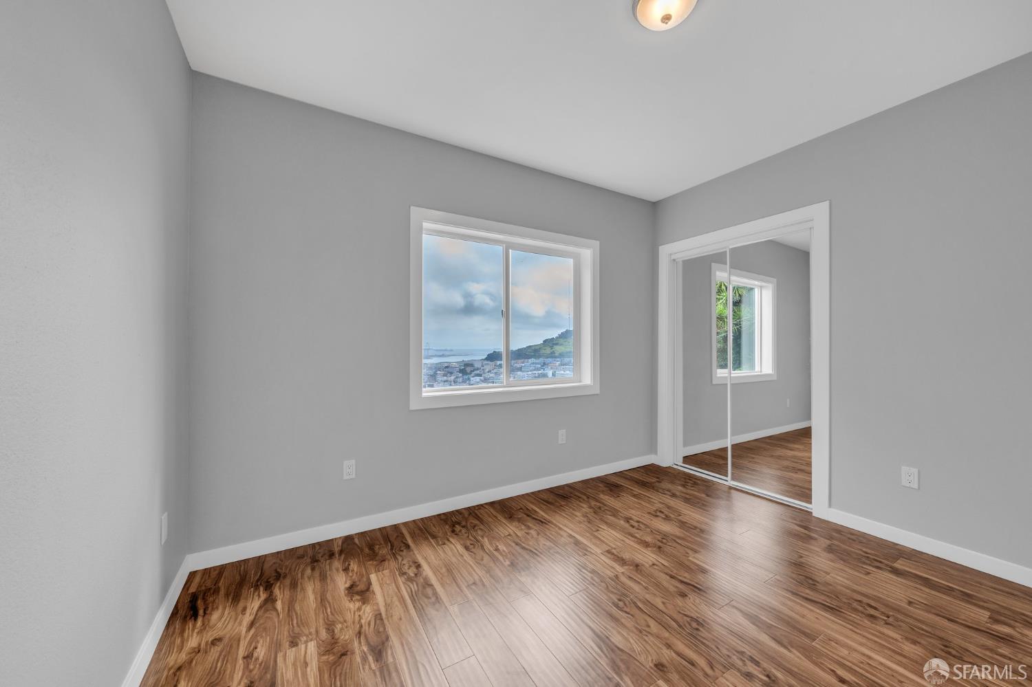 1081 Goettingen, San Francisco, CA, 94134