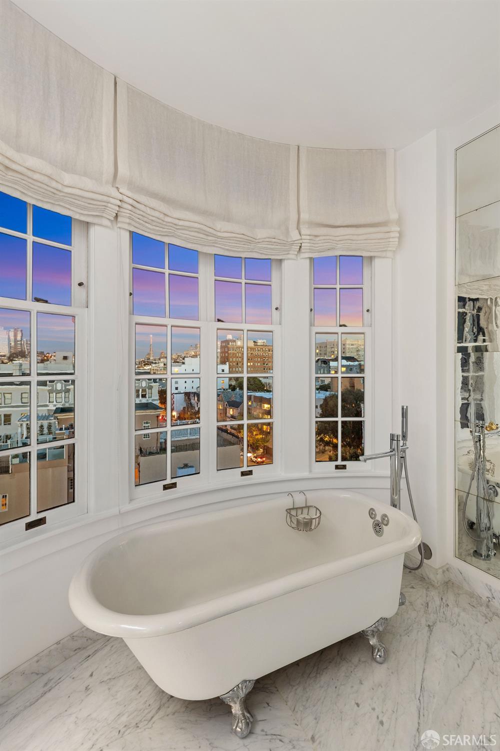 Photo #31: 426108328 Listing: Photo #31