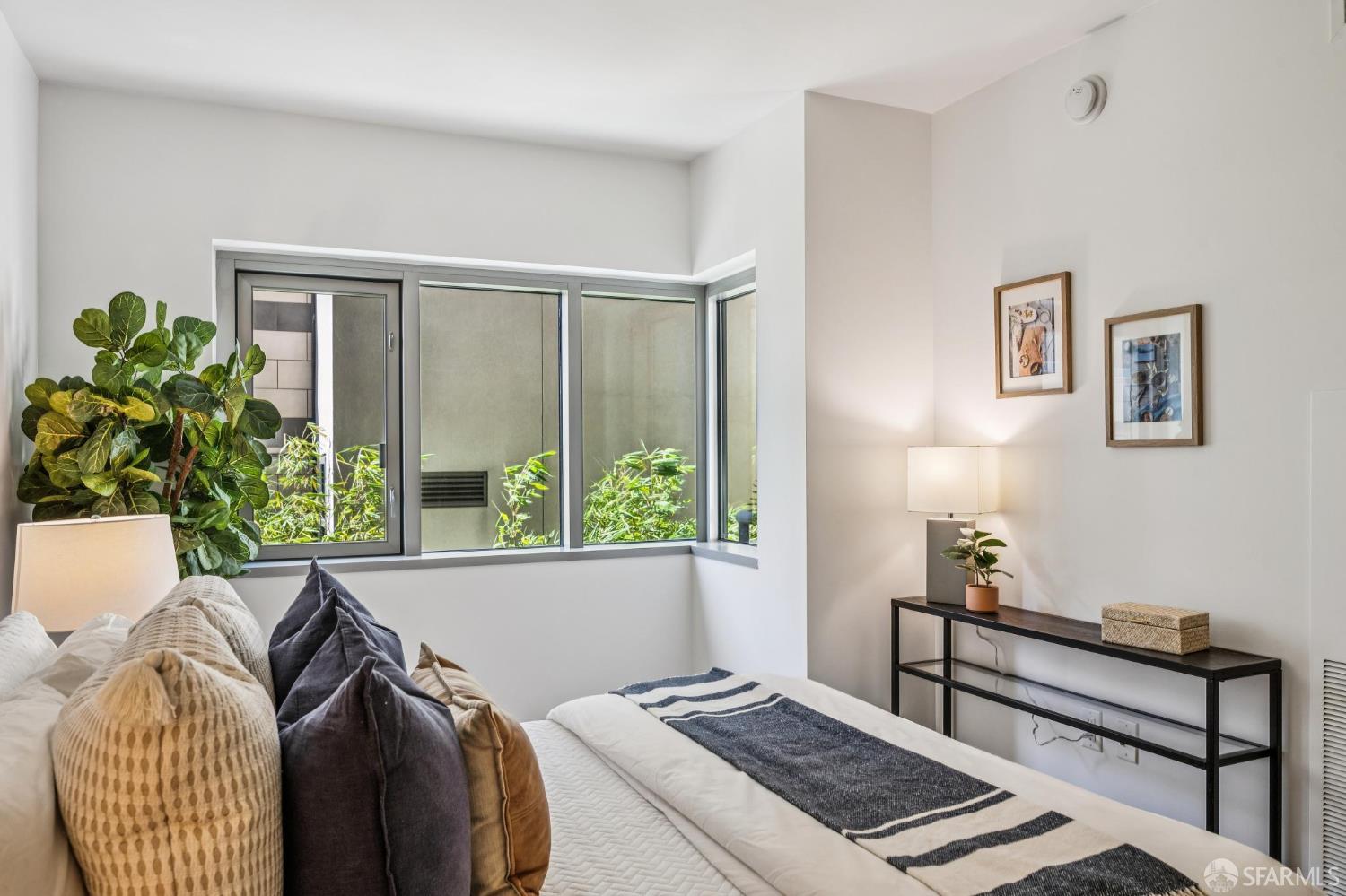 Photo #7: 426113359 Listing: Photo #7