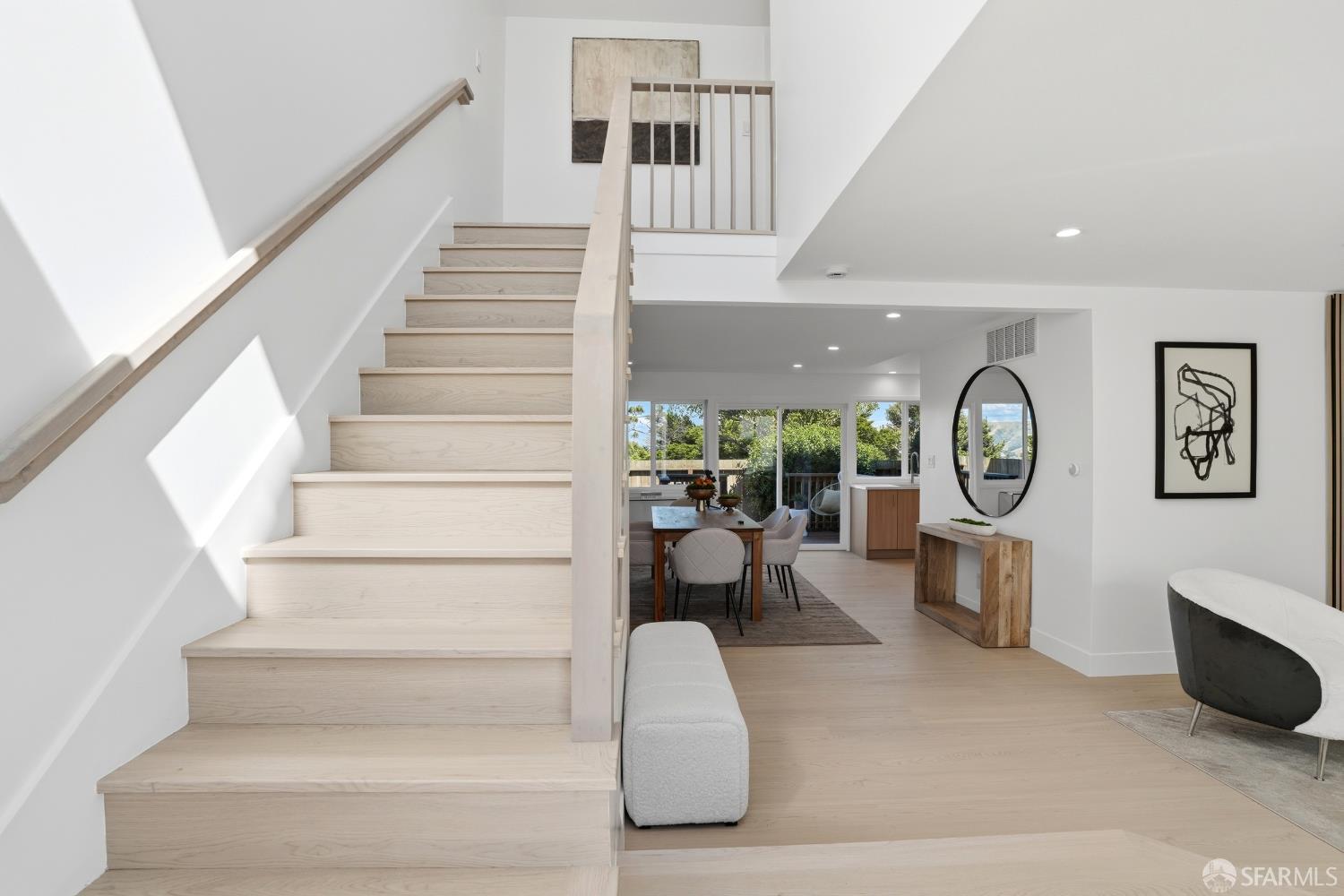 Detail Gallery Image 13 of 66 For 3730 Bettman Way, South San Francisco,  CA 94080 - 3 Beds | 2/1 Baths