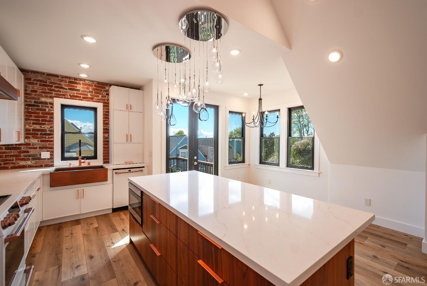 Detail Gallery Image 20 of 34 For 60 Carmelita St, San Francisco,  CA 94117 - 2 Beds | 2 Baths