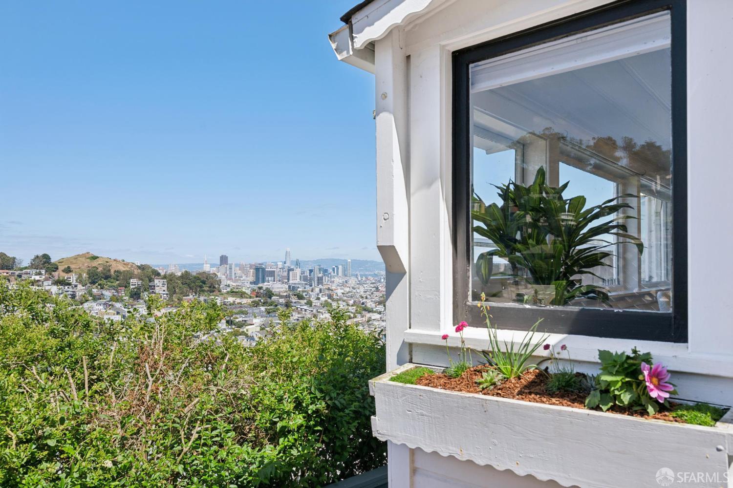 501 Corbett, San Francisco, CA, 94114