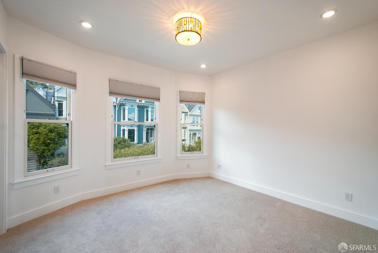 Detail Gallery Image 24 of 34 For 60 Carmelita St, San Francisco,  CA 94117 - 2 Beds | 2 Baths