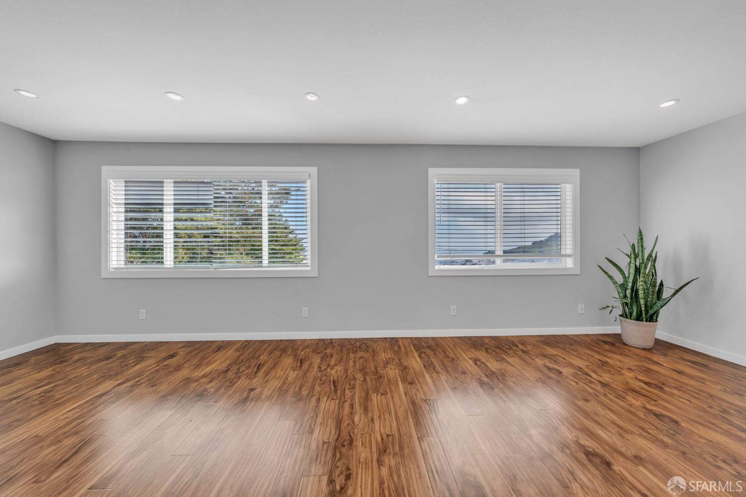 1081 Goettingen, San Francisco, CA, 94134