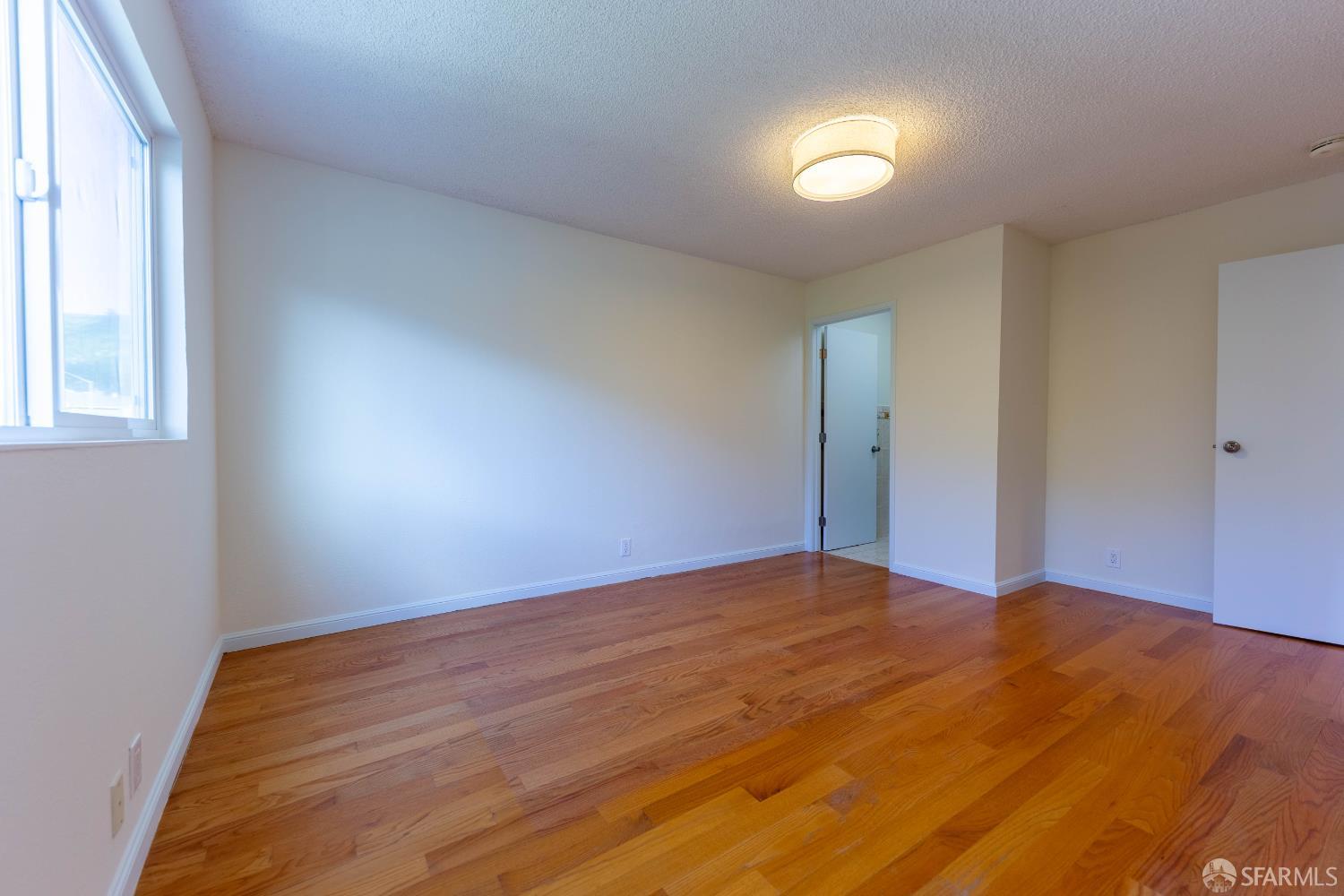 Detail Gallery Image 15 of 25 For 427 Ford St, Daly City,  CA 94014 - 4 Beds | 3 Baths