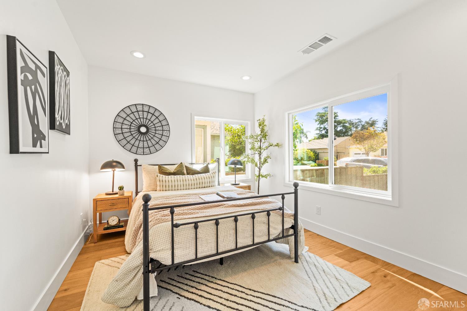 Detail Gallery Image 18 of 64 For 40 Ottawa St, San Mateo,  CA 94401 - 3 Beds | 3 Baths