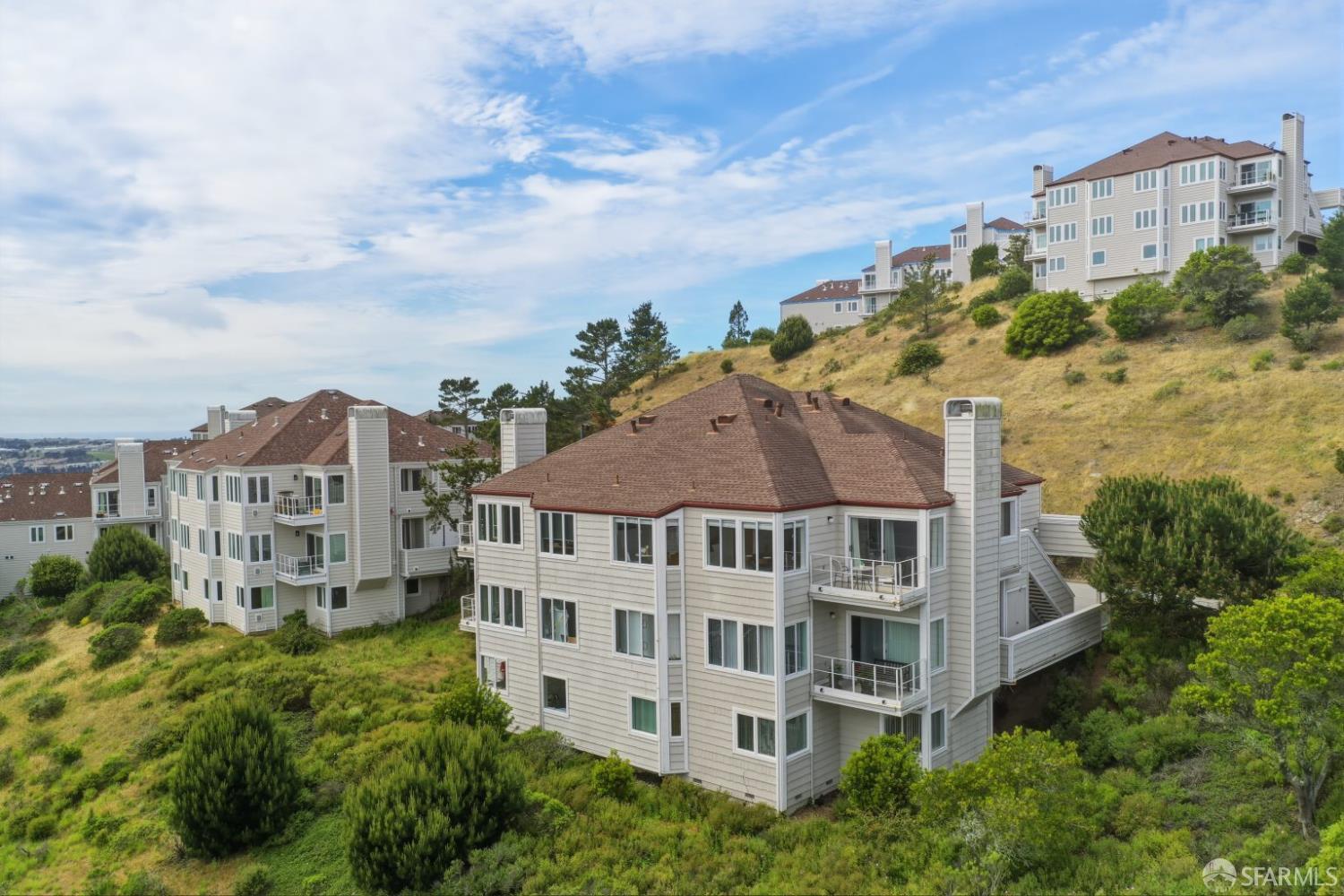 Detail Gallery Image 46 of 47 For 743 Green Ridge Dr #1,  Daly City,  CA 94014 - 2 Beds | 2 Baths