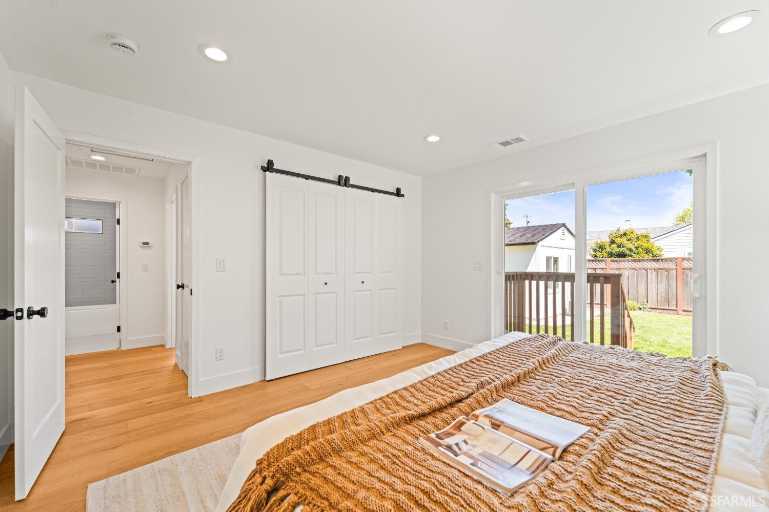 Detail Gallery Image 30 of 64 For 40 Ottawa St, San Mateo,  CA 94401 - 3 Beds | 3 Baths