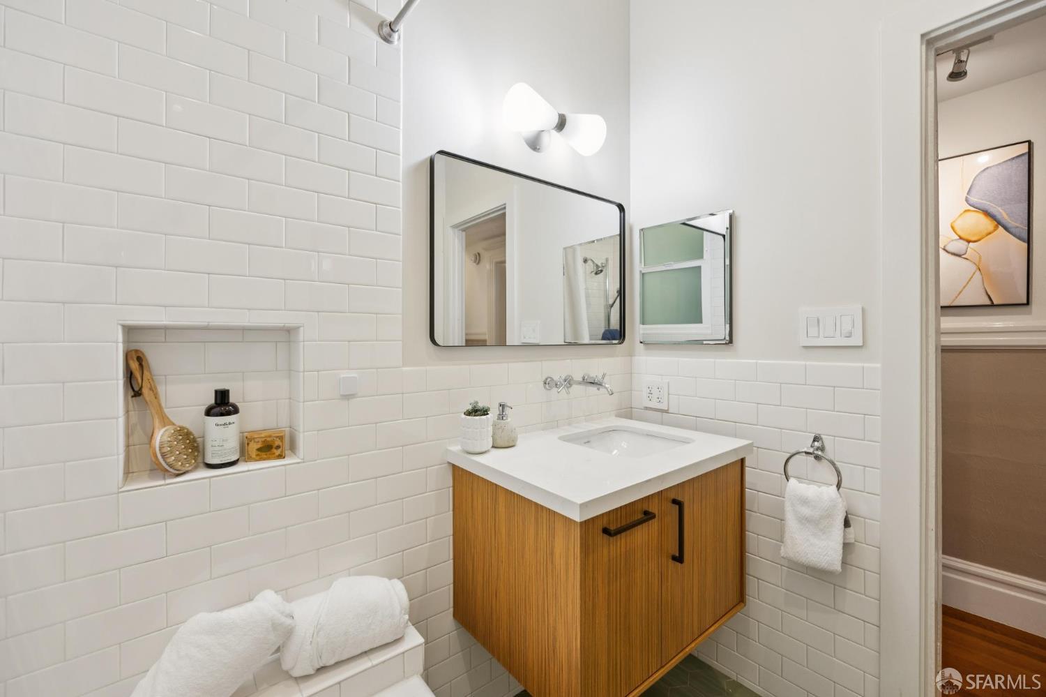 Photo #43: 426120997 Listing: Photo #43