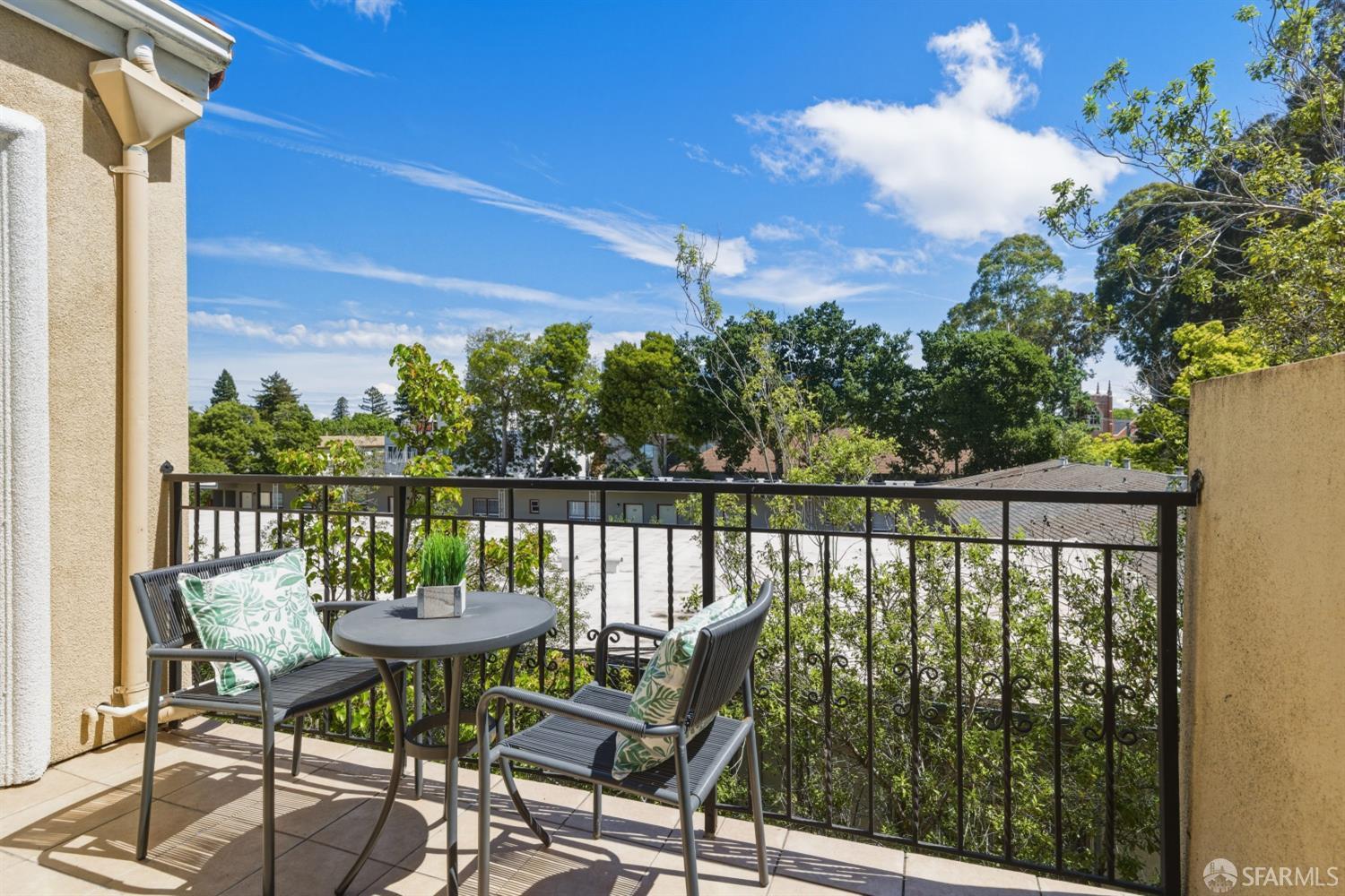 Detail Gallery Image 25 of 44 For 530 El Camino Real #309,  Burlingame,  CA 94010 - 2 Beds | 2 Baths