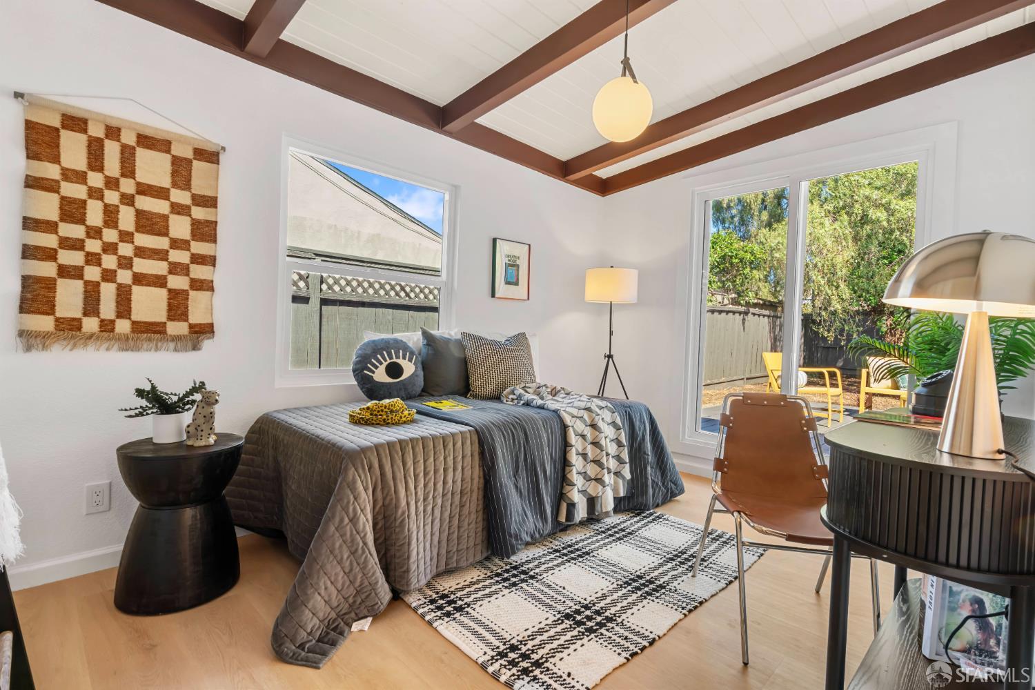 Detail Gallery Image 24 of 43 For 2670 Illinois St, East Palo Alto,  CA 94303 - 3 Beds | 1 Baths