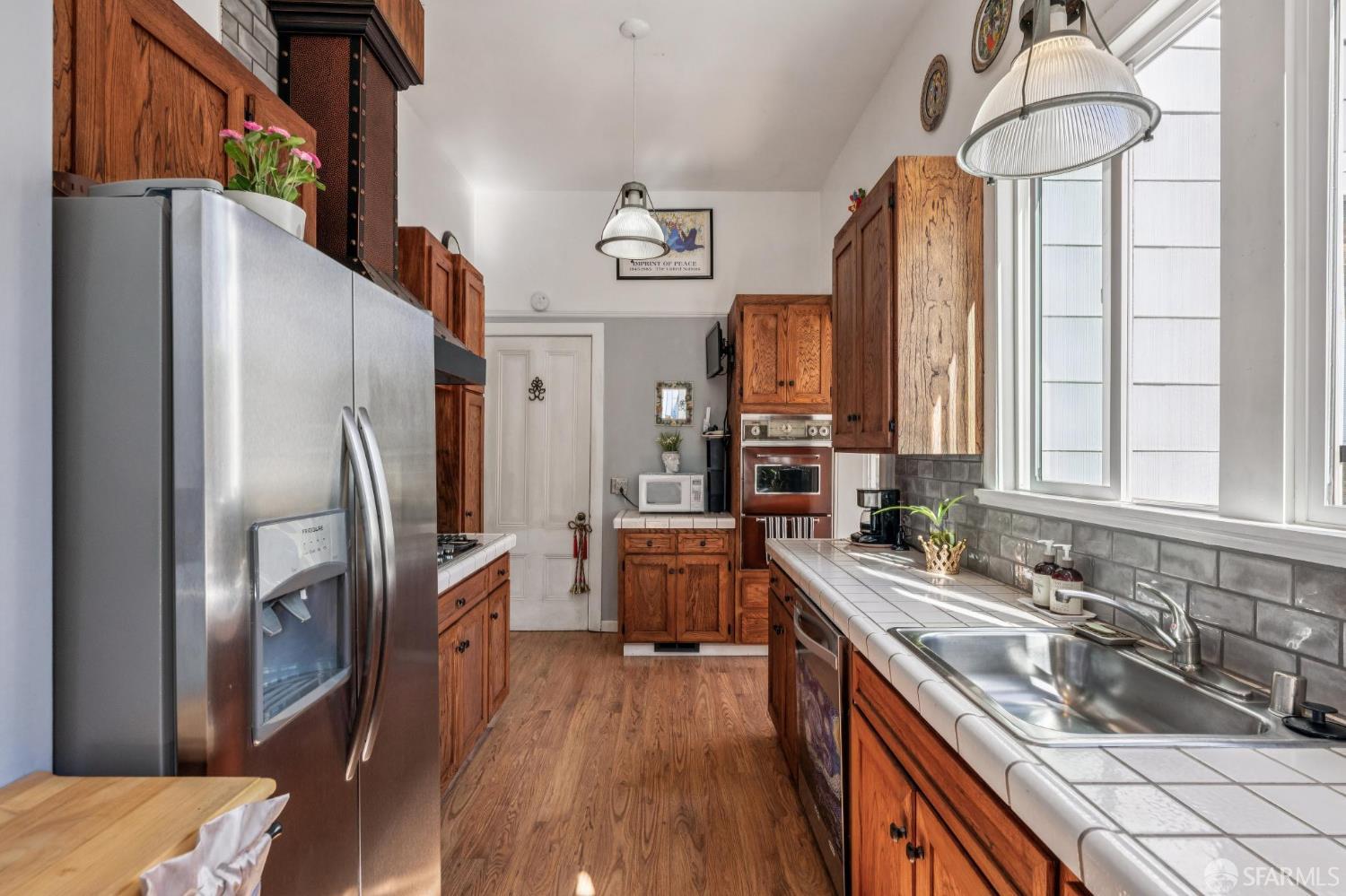 300 Castro, San Francisco, CA, 94114