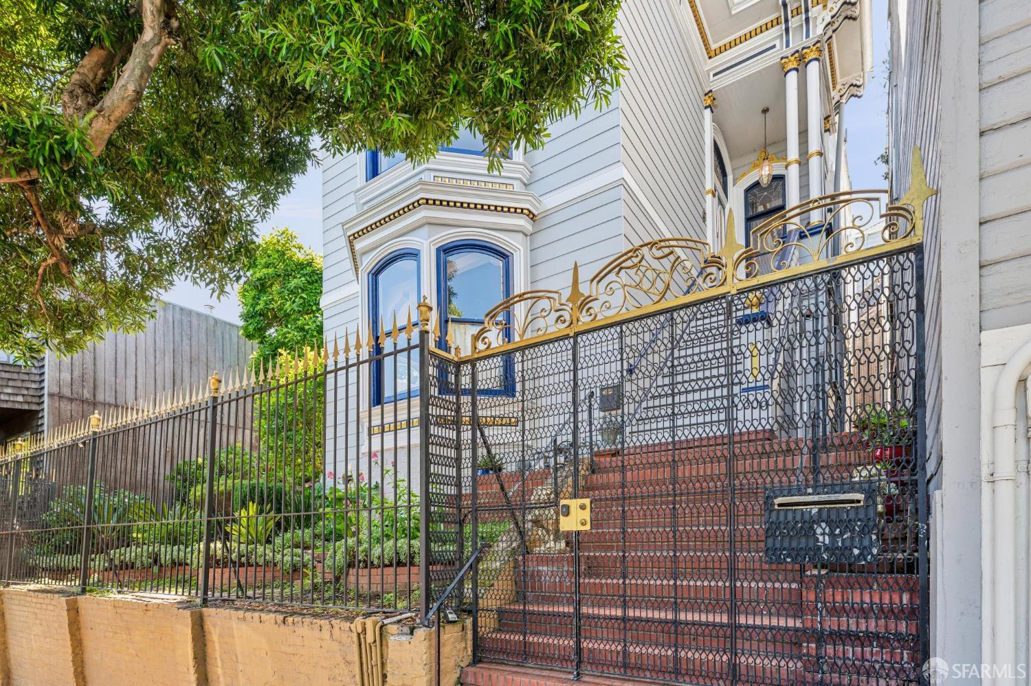 300 Castro, San Francisco, CA, 94114