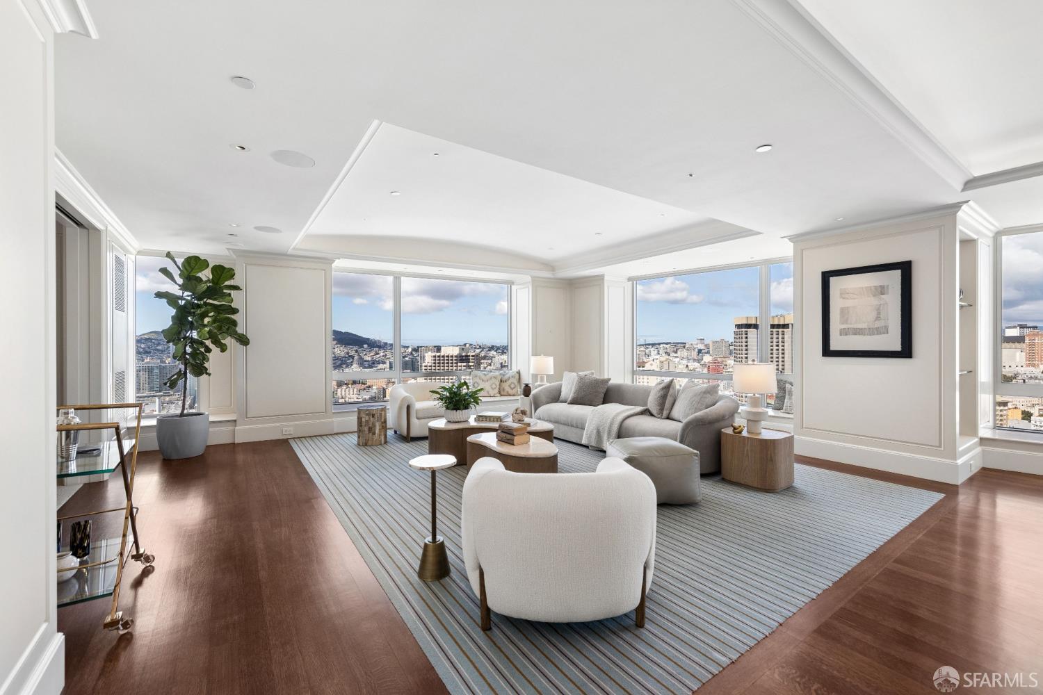 765 Market Street Unit: 37EF