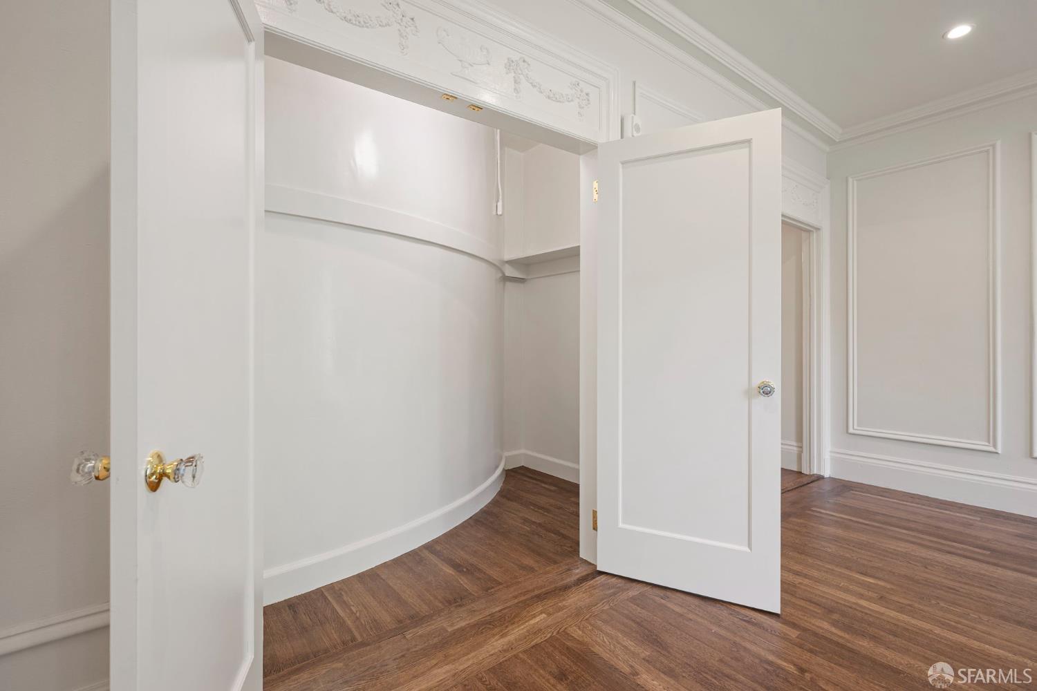 Photo #14: 426122002 Listing: Photo #14