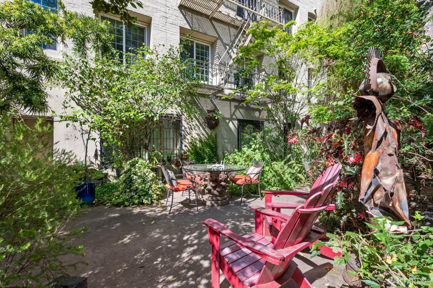 Photo #32: 426122002 Listing: Photo #32