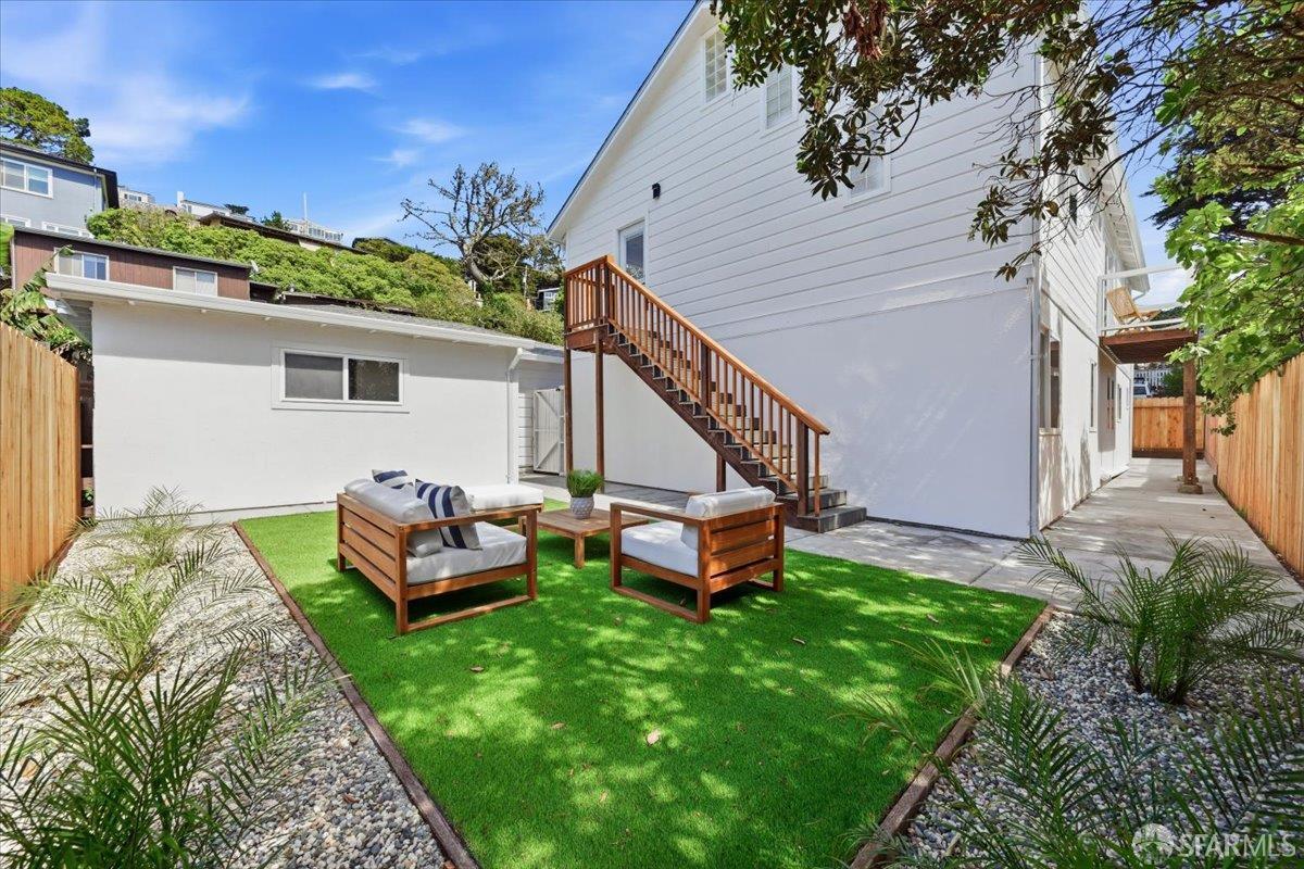 Detail Gallery Image 55 of 68 For 25 Shasta Ln, Pacifica,  CA 94044 - 4 Beds | 3 Baths