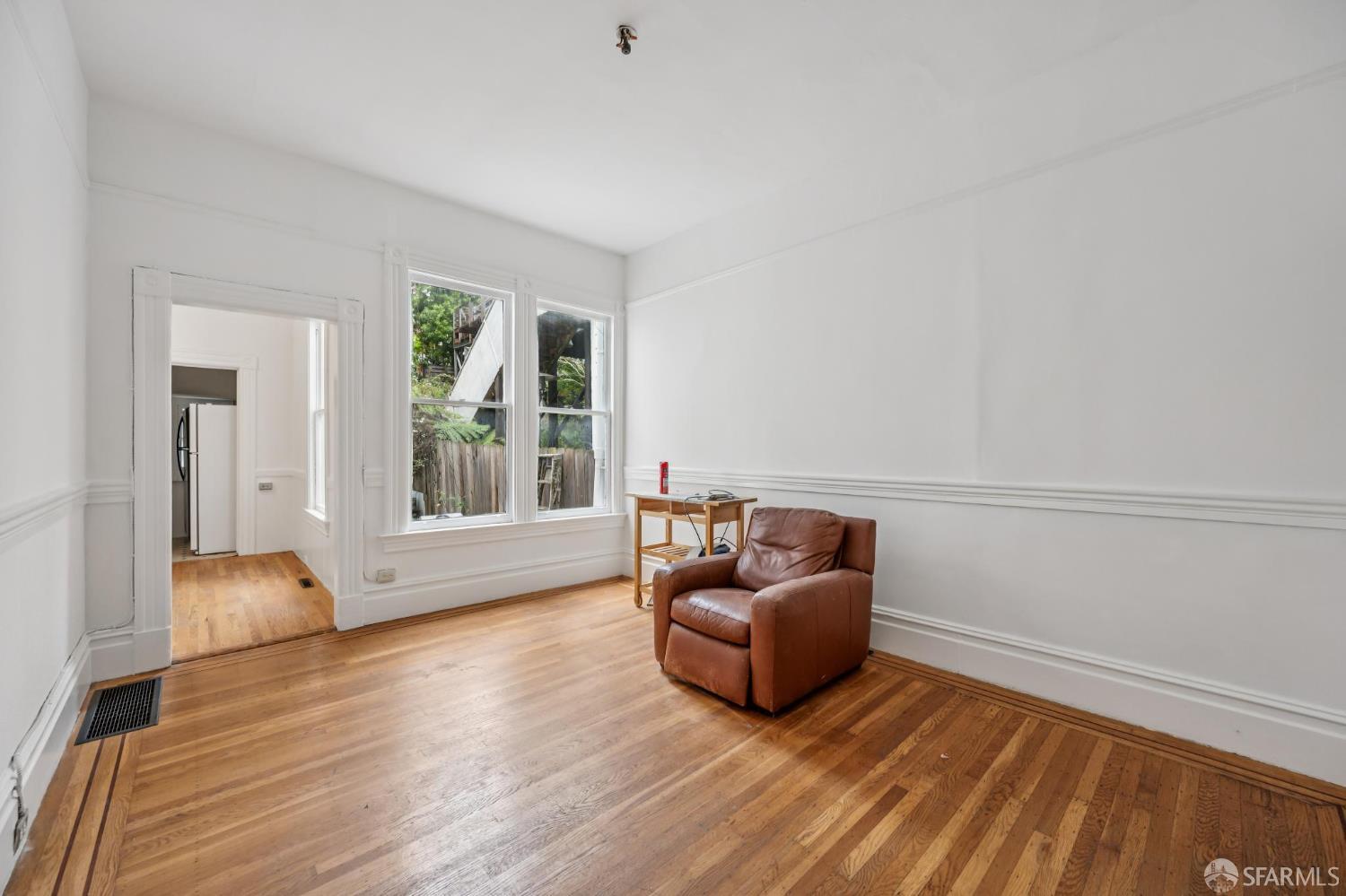 Photo #15: 426122022 Listing: Photo #15