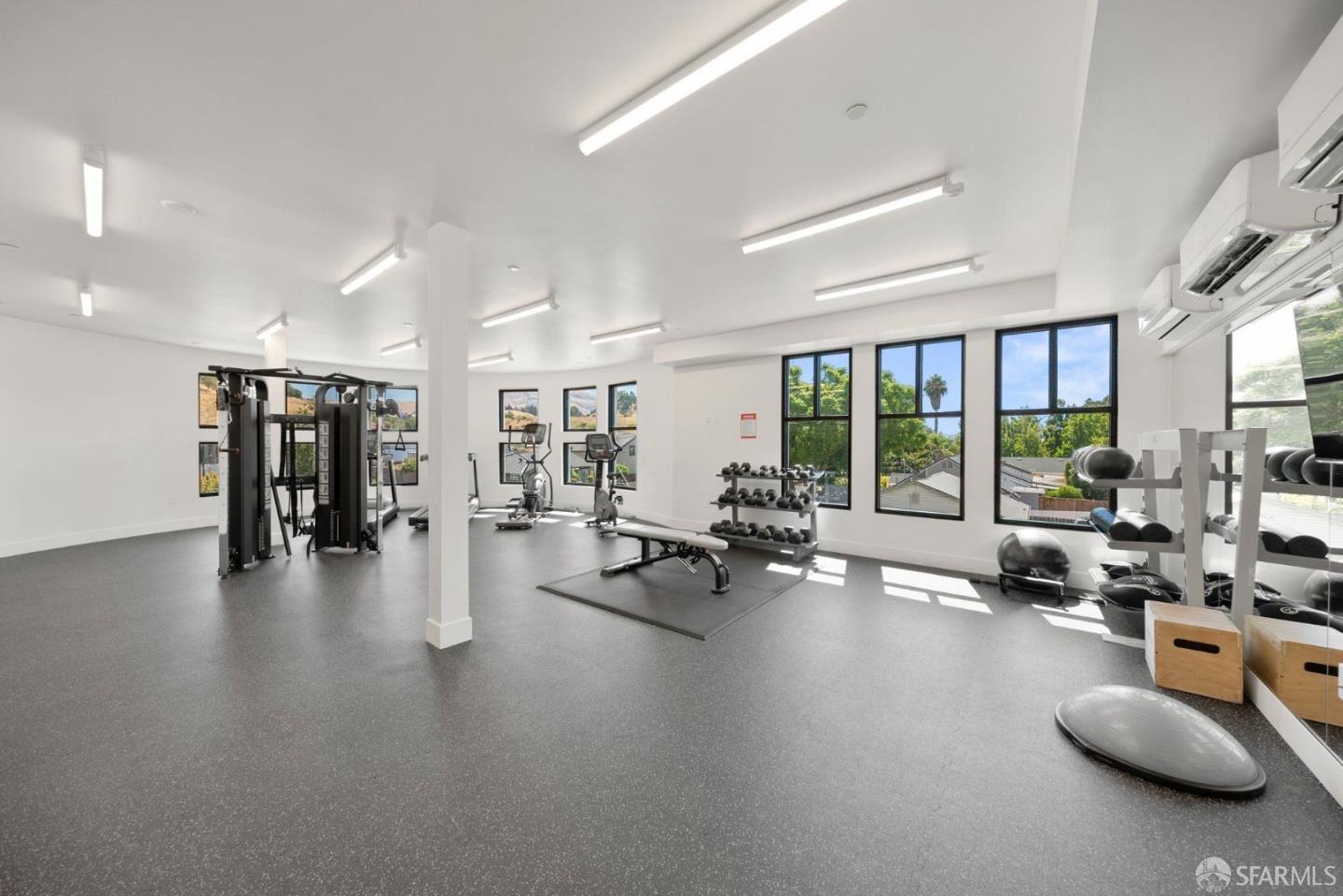 Detail Gallery Image 41 of 62 For 42111 Osgood Rd #304,  Fremont,  CA 94539 - 3 Beds | 2 Baths