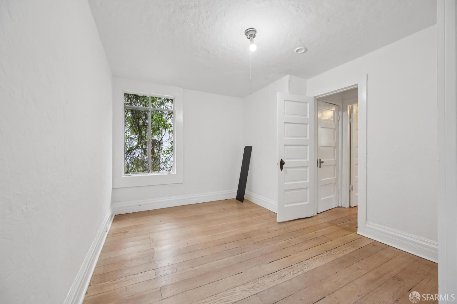 Photo #43: 426122022 Listing: Photo #43