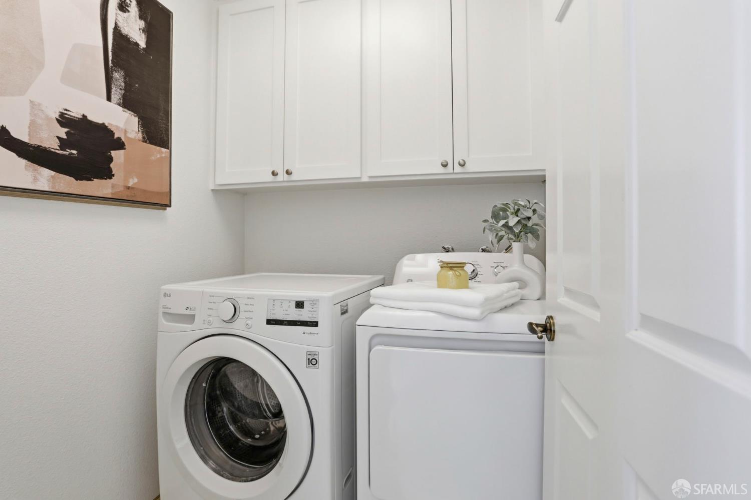 Detail Gallery Image 23 of 31 For 780 Lanini Dr, Hollister,  CA 95023 - 3 Beds | 2 Baths