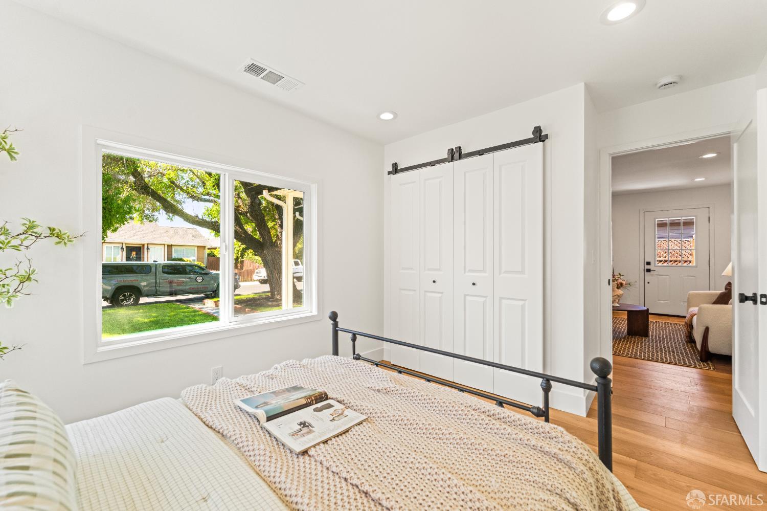 Detail Gallery Image 19 of 64 For 40 Ottawa St, San Mateo,  CA 94401 - 3 Beds | 3 Baths