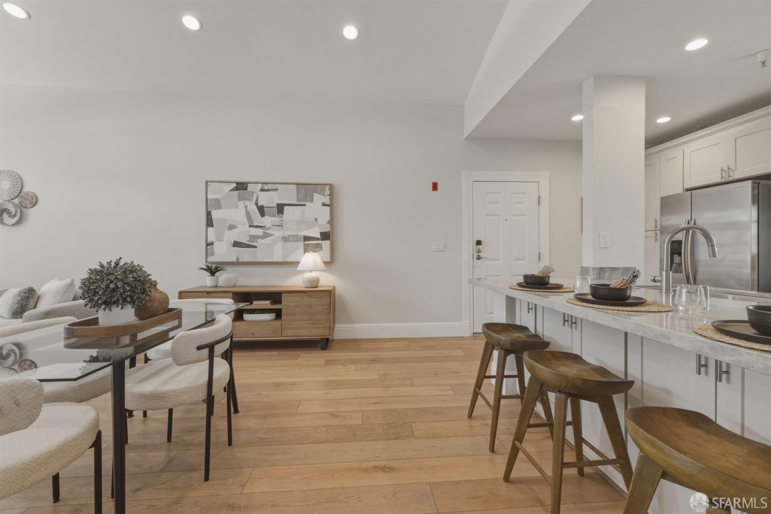 Detail Gallery Image 17 of 44 For 530 El Camino Real #309,  Burlingame,  CA 94010 - 2 Beds | 2 Baths