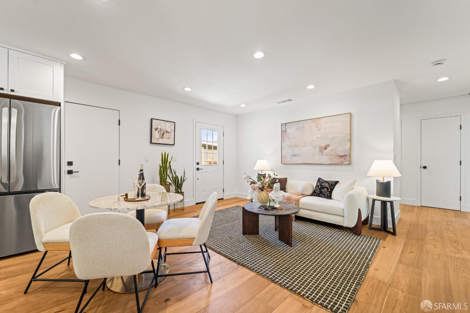 Detail Gallery Image 4 of 64 For 40 Ottawa St, San Mateo,  CA 94401 - 3 Beds | 3 Baths