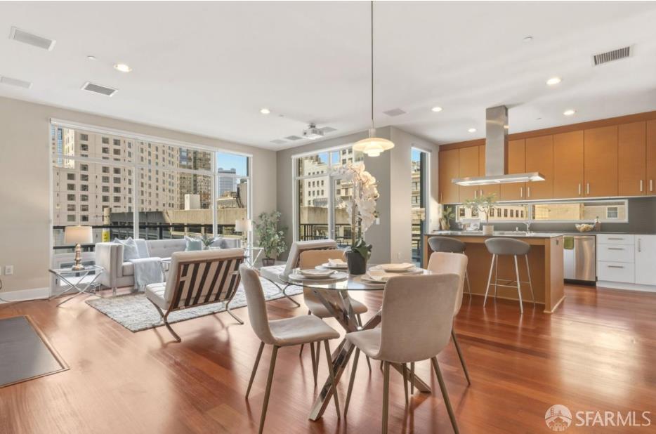 Photo #15: 426122188 Listing: Photo #15