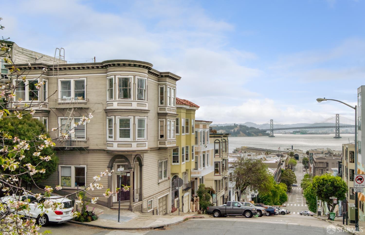 2222 45th, San Francisco, CA, 94116