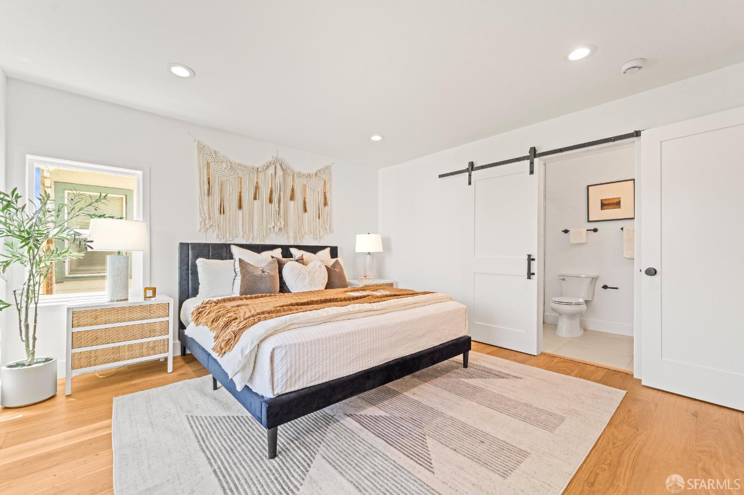 Detail Gallery Image 28 of 64 For 40 Ottawa St, San Mateo,  CA 94401 - 3 Beds | 3 Baths