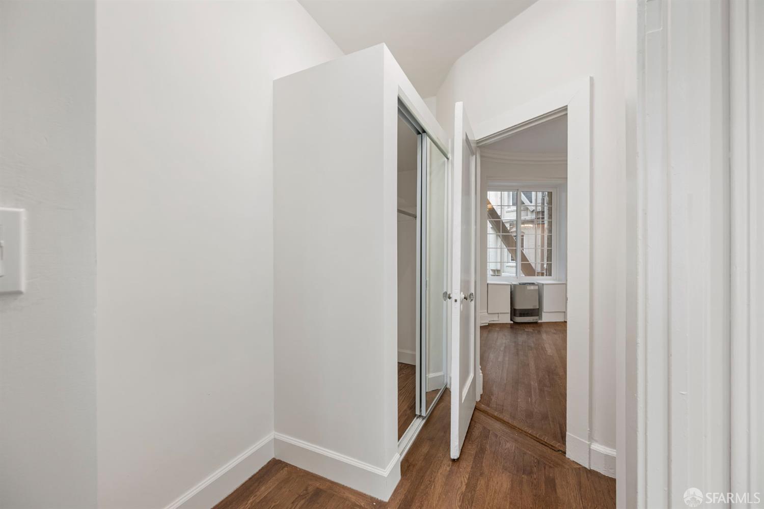 Photo #21: 426122002 Listing: Photo #21