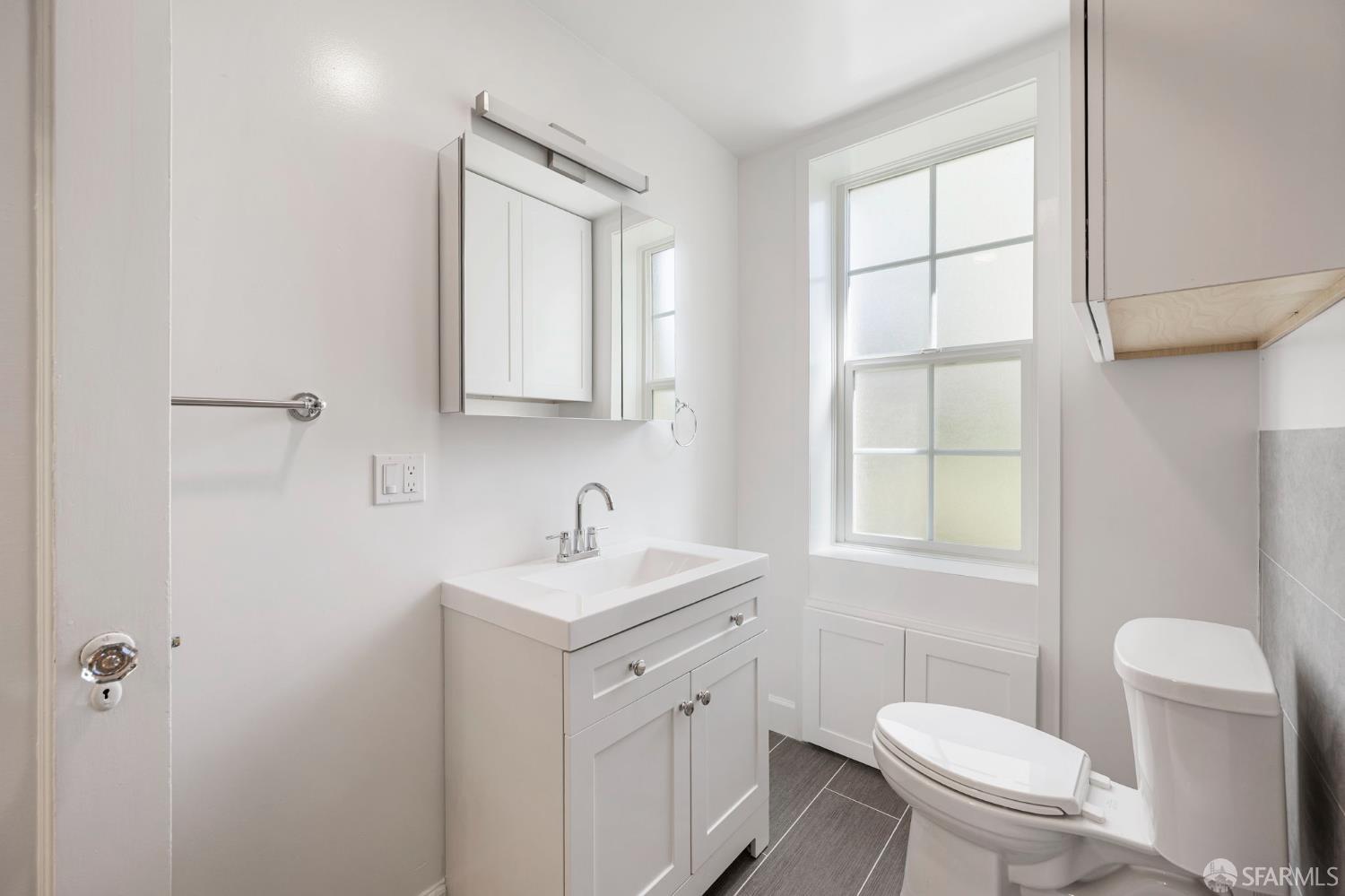 Photo #23: 426122002 Listing: Photo #23