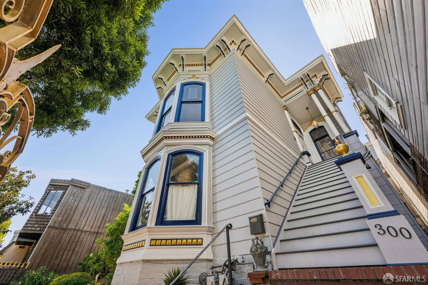 300 Castro, San Francisco, CA, 94114