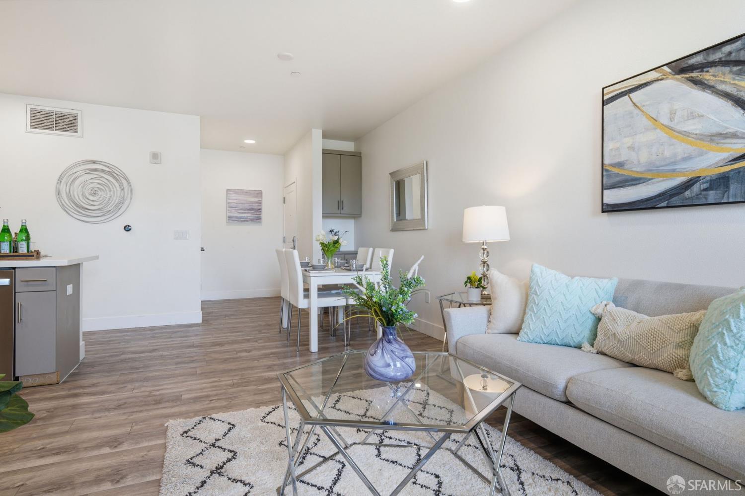 Detail Gallery Image 7 of 62 For 42111 Osgood Rd #304,  Fremont,  CA 94539 - 3 Beds | 2 Baths